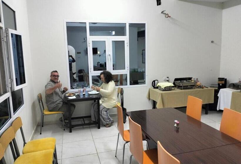 پانسیون Turtle Guest House