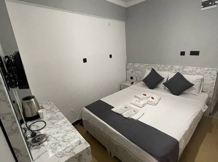 Ersoy Ege Apart Otel