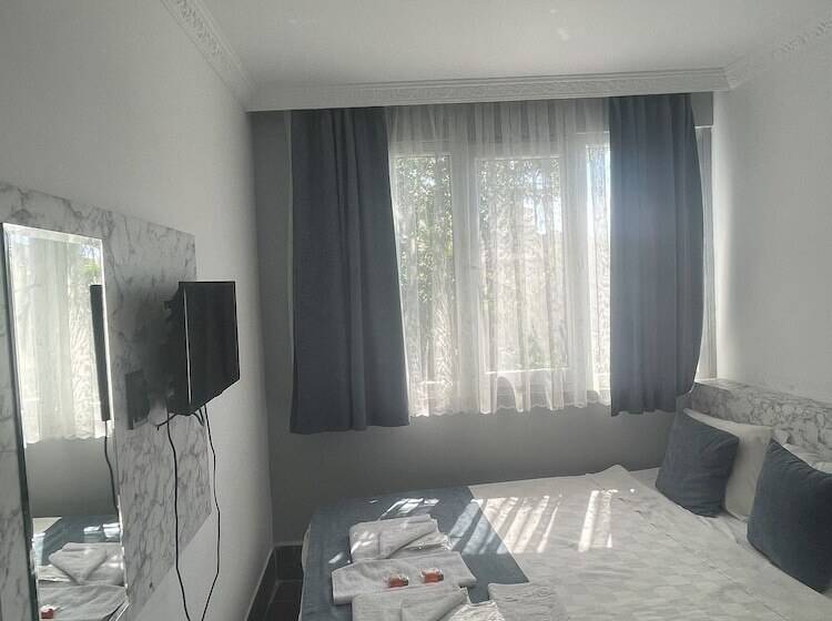 Ersoy Ege Apart Otel