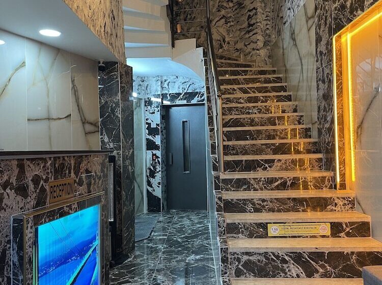 Ersoy Ege Apart Otel