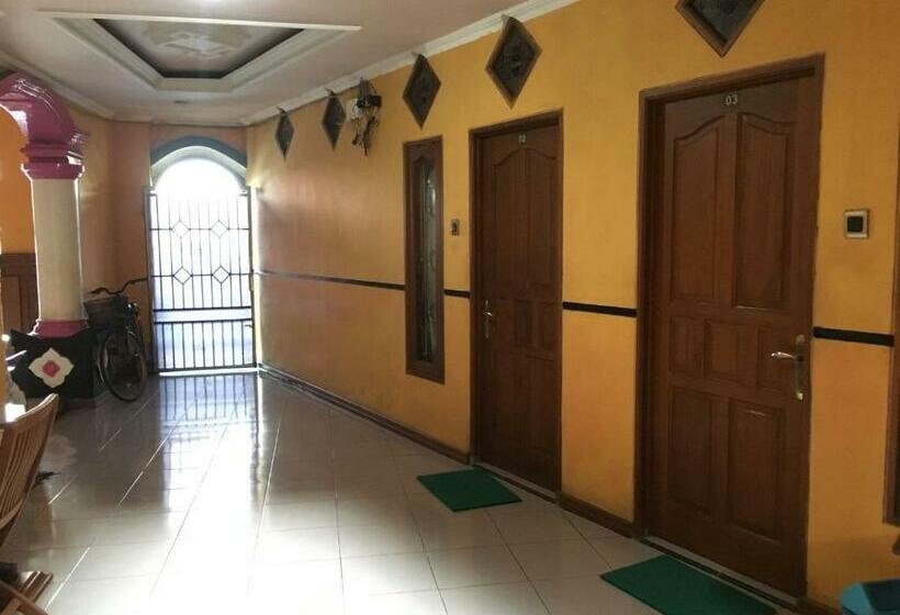 בית מלון כפרי Alami