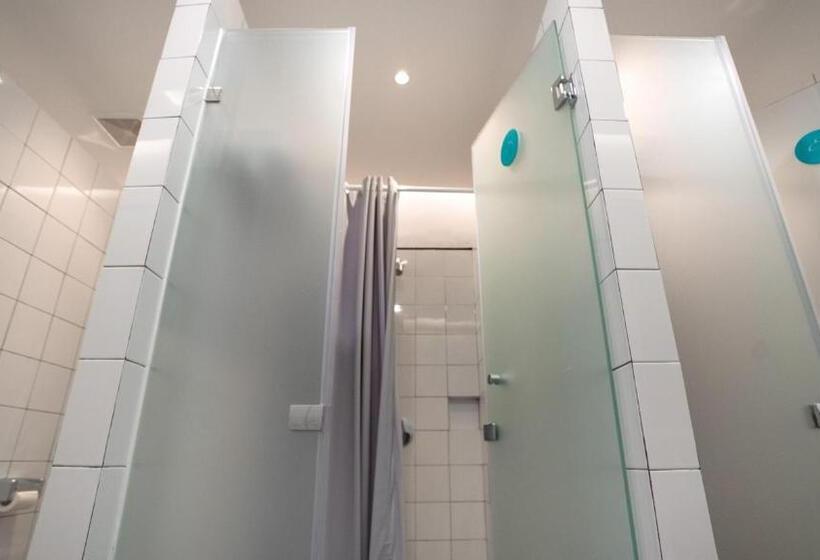 فندق Bobopod Malioboro, Yogyakarta