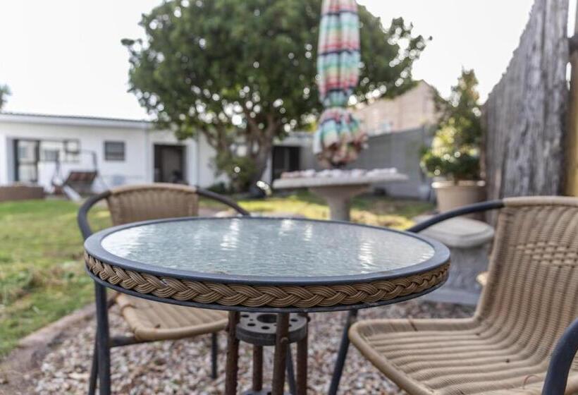 هتل Cashmere Suites