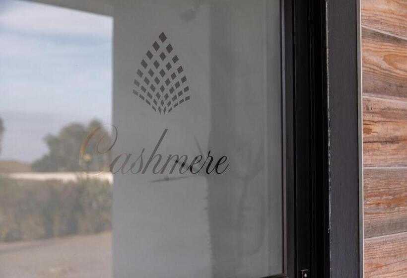 هتل Cashmere Suites