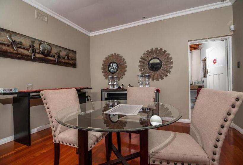 酒店 Cashmere Suites