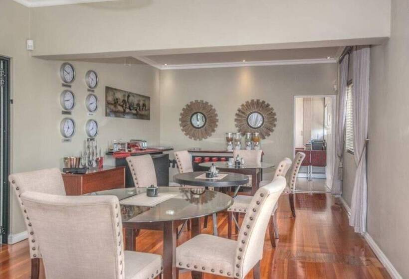 酒店 Cashmere Suites