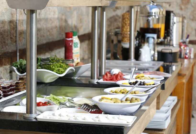 هتل Castle Inn Boutique