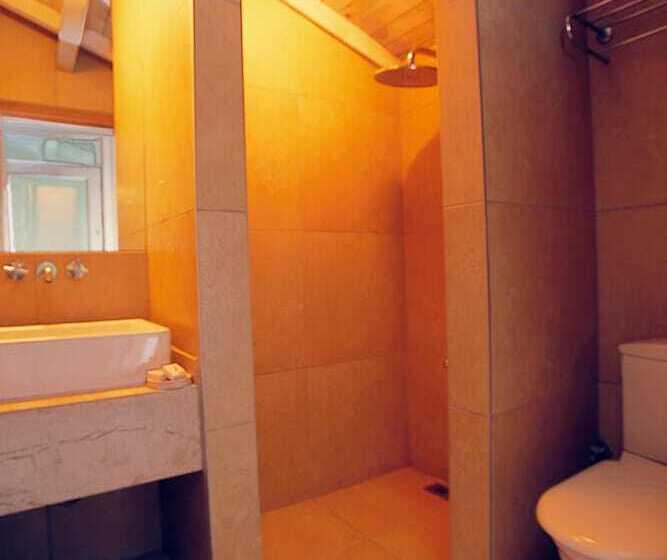 هتل Castle Inn Boutique