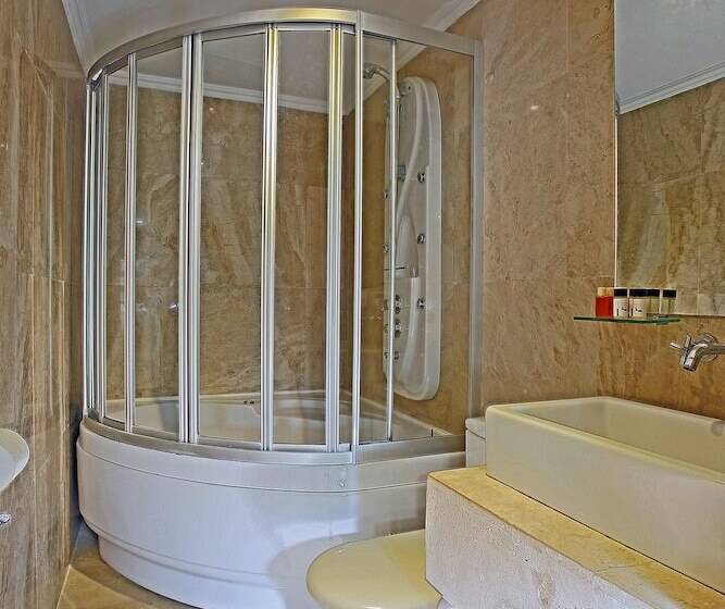 هتل Castle Inn Boutique