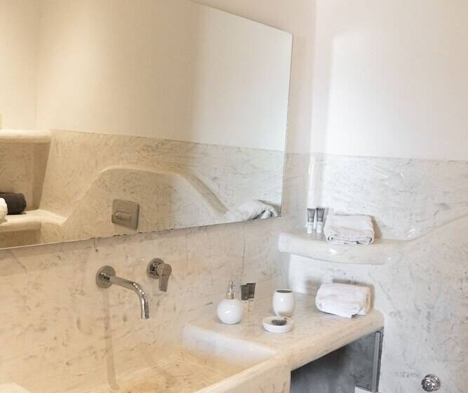 فندق Demilmar Luxury Suites