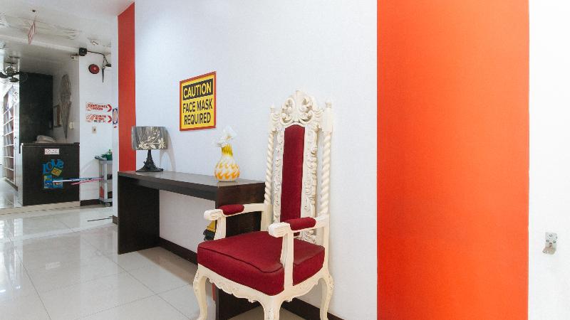 فندق Reddoorz @ El Highway  Bulacan