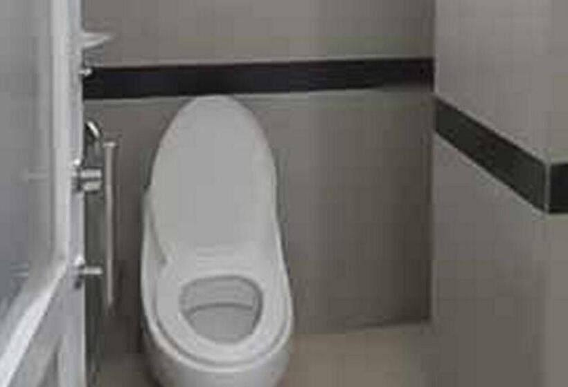 فندق Reddoorz Near Palembang Airport 2