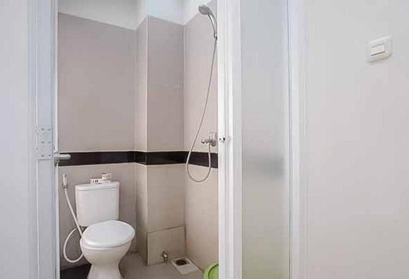 فندق Reddoorz Plus Near Palembang Airport 3