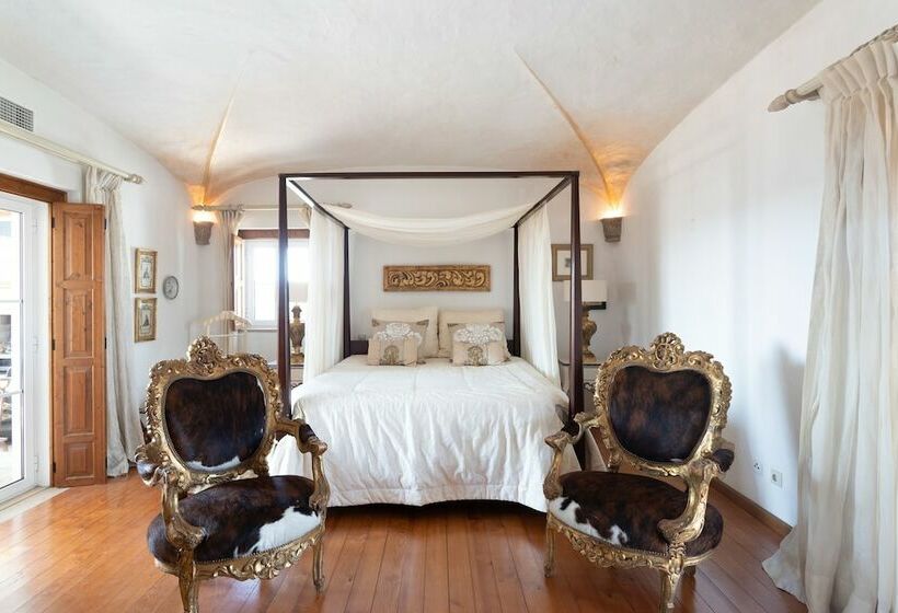 酒店 Rosa Estates: The Farmhouse & Stables