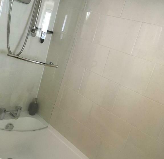 ホテル Sweetbriar Cottage Bed & Breakfast And Camping