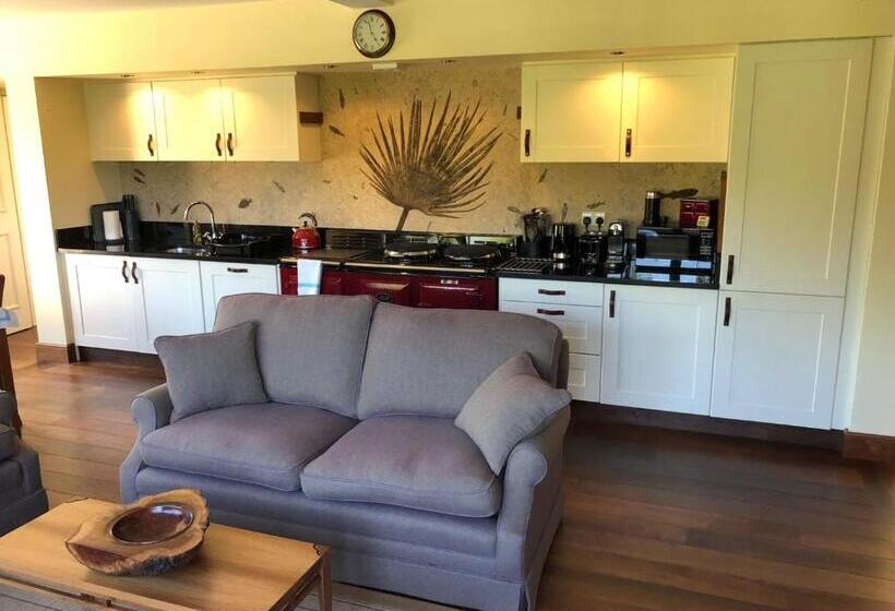 酒店 The Highland Club