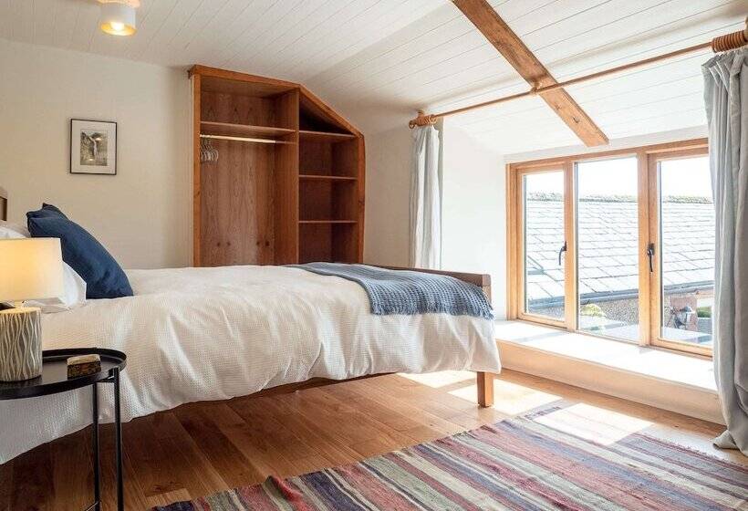 ホテル Wayside Cottage