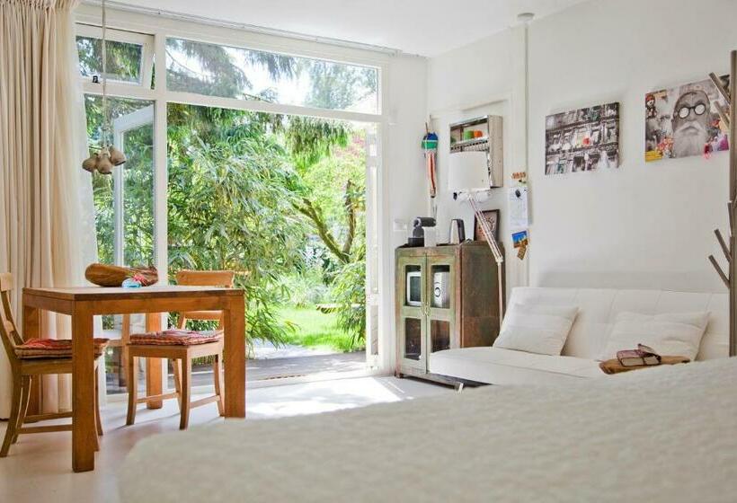 مبيت وإفطار Achter Het Witte Huis