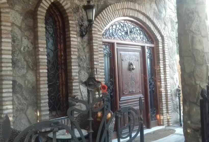 مبيت وإفطار Alojamientos La Casa De Piedra