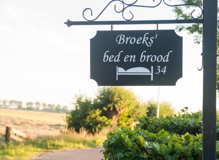 צימר Broeks  Bed En Brood
