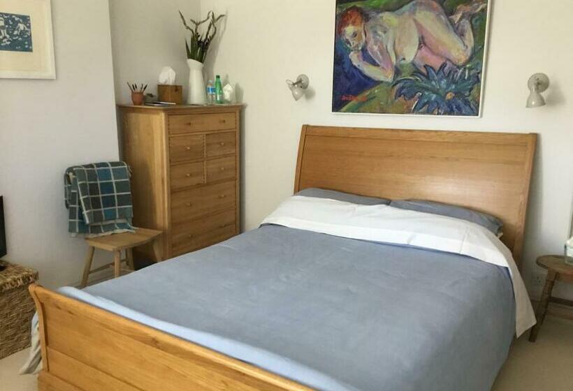 Number 19 B&b Chichester