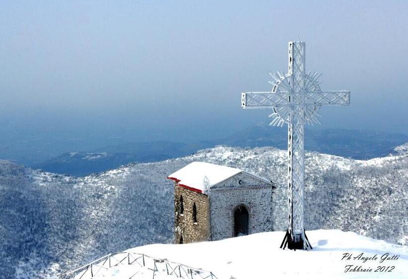 مبيت وإفطار Patricia Bed&breakfast