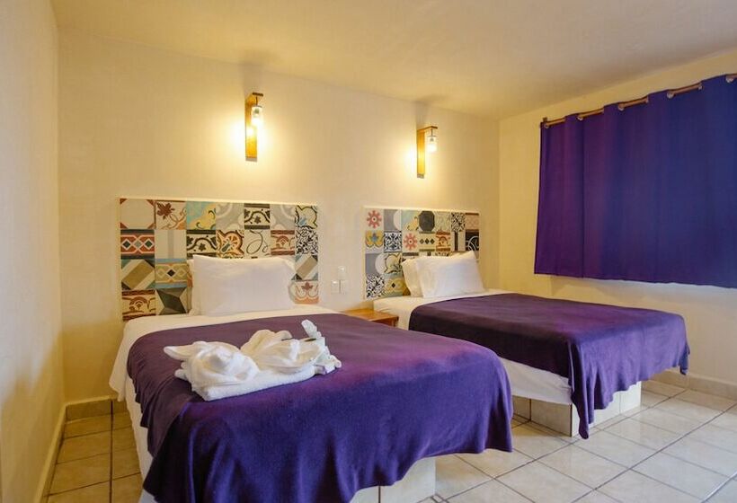 בית מלון כפרי Casa Anaya   Hostel