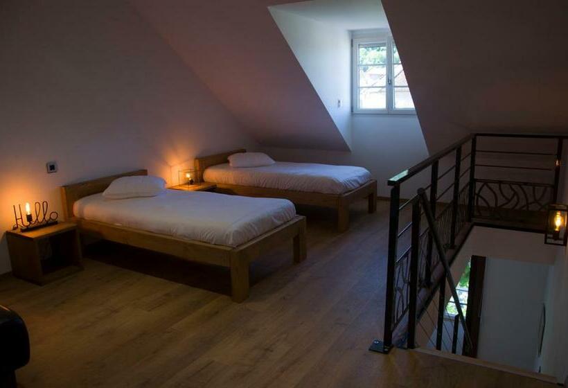 בית מלון כפרי Aux Platanes