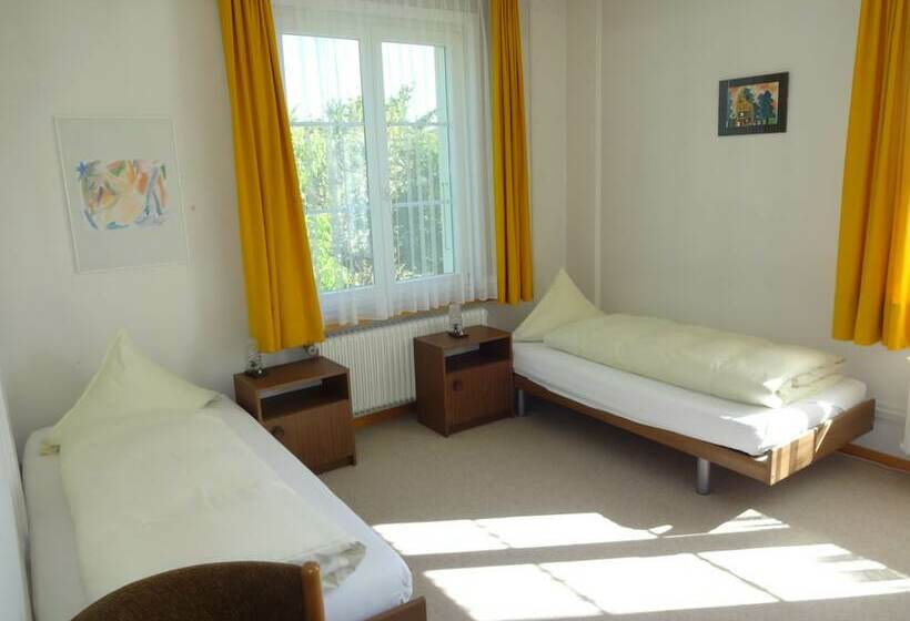 فندق Bildungszentrum Burgbühl