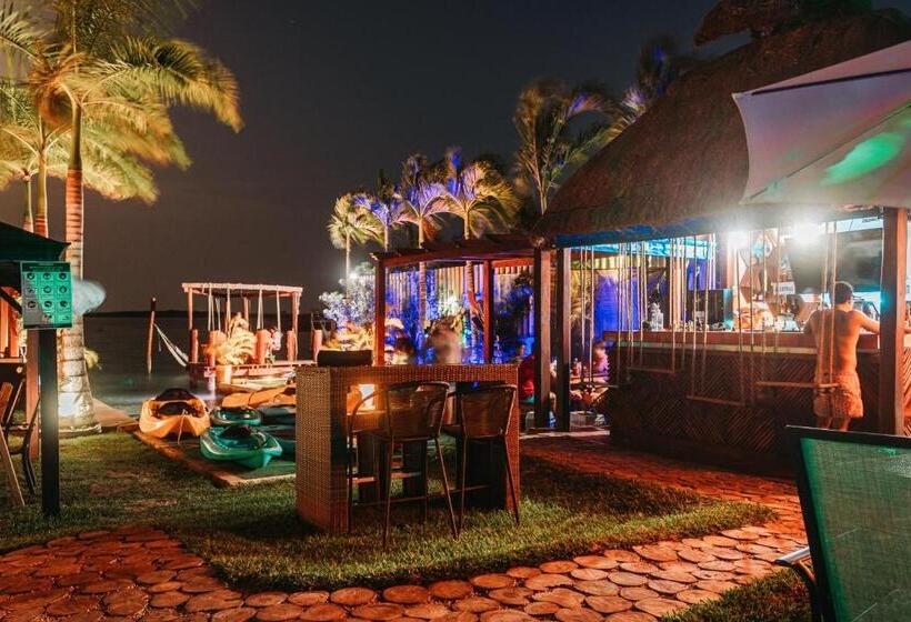 בית מלון כפרי Blue Bird