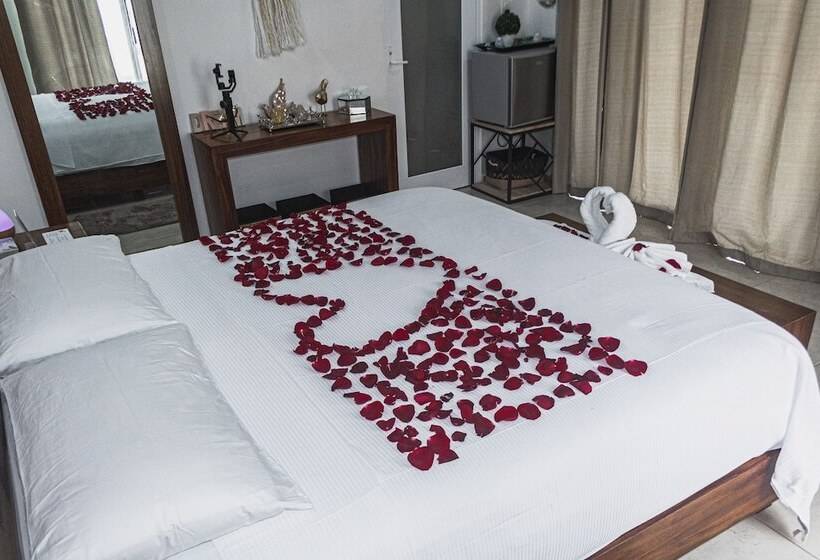 בית מלון כפרי Blue Bird