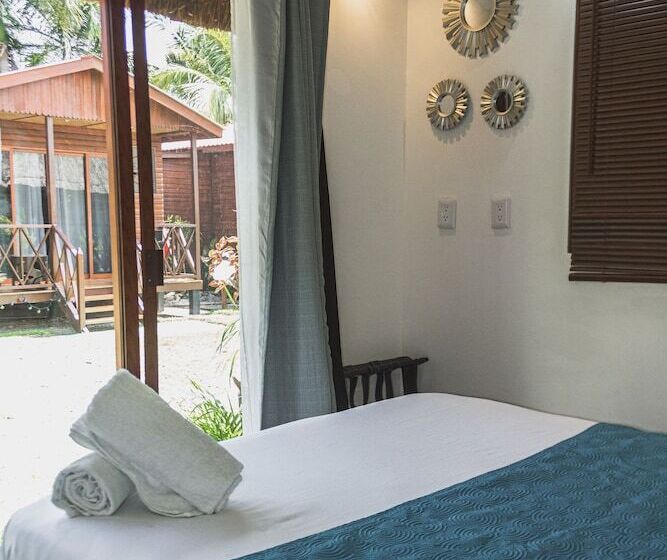 בית מלון כפרי Blue Bird