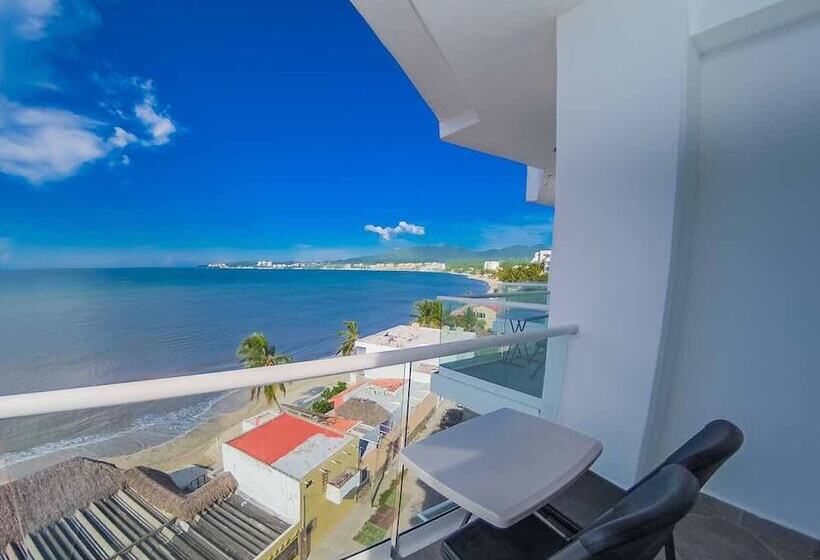 בית מלון כפרי Boutique Suites Nadia Bucerias