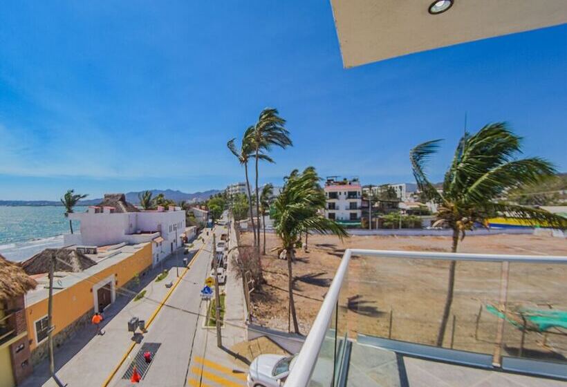 בית מלון כפרי Boutique Suites Nadia Bucerias