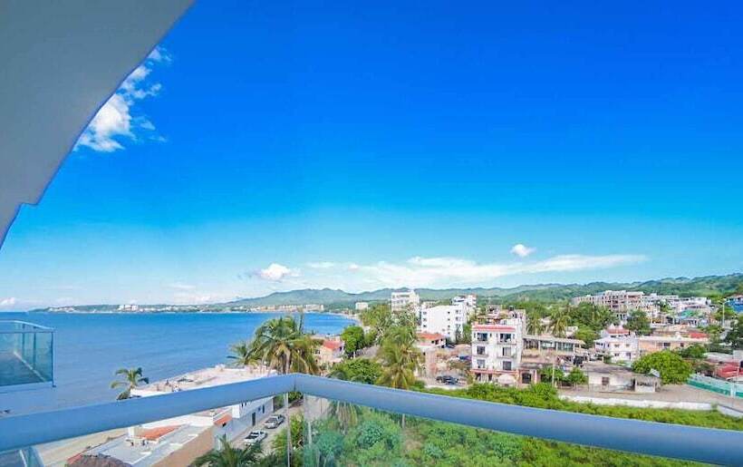 בית מלון כפרי Boutique Suites Nadia Bucerias