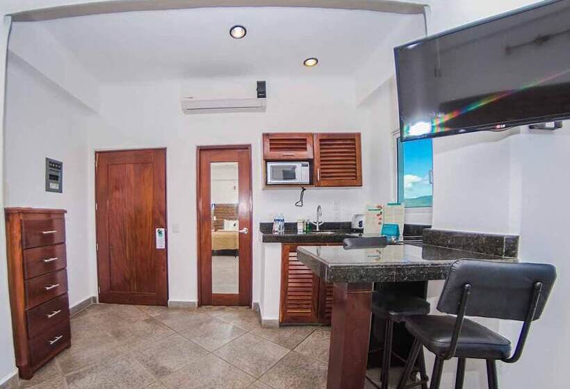 בית מלון כפרי Boutique Suites Nadia Bucerias