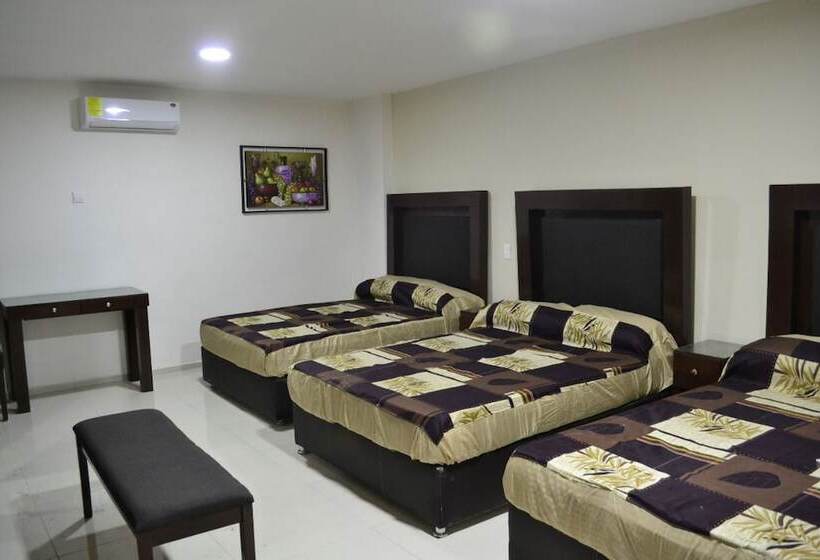 فندق Business By Grupo La Jolla