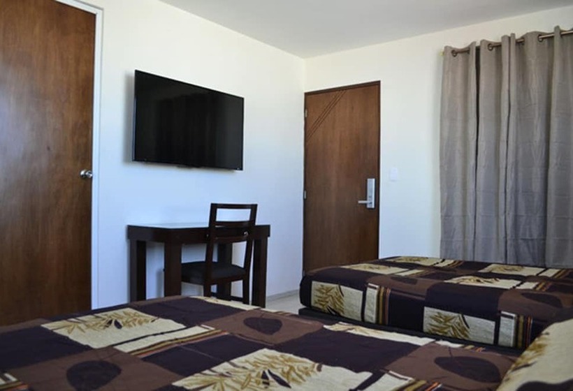 فندق Business By Grupo La Jolla