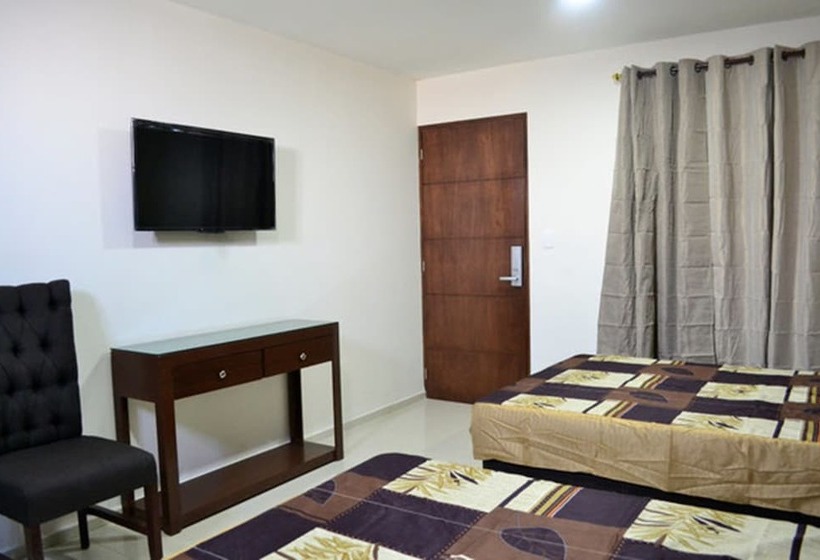 فندق Business By Grupo La Jolla