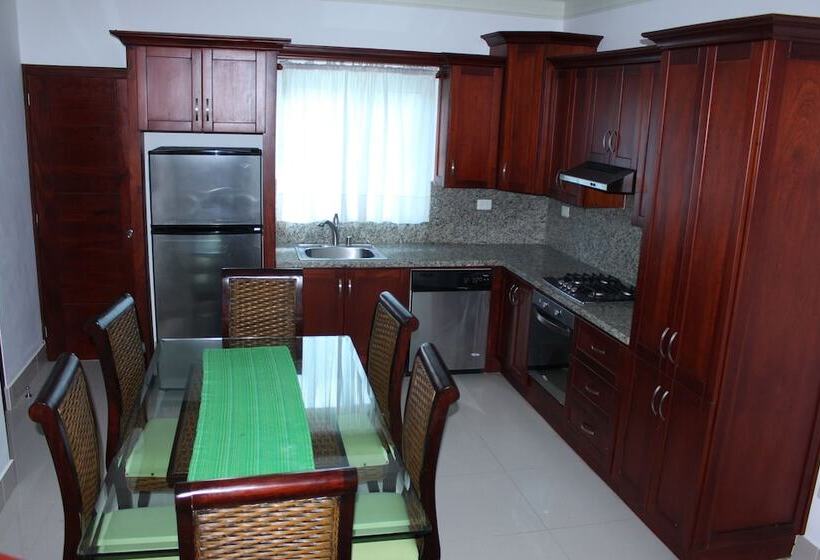 Отель Cabarete Town House