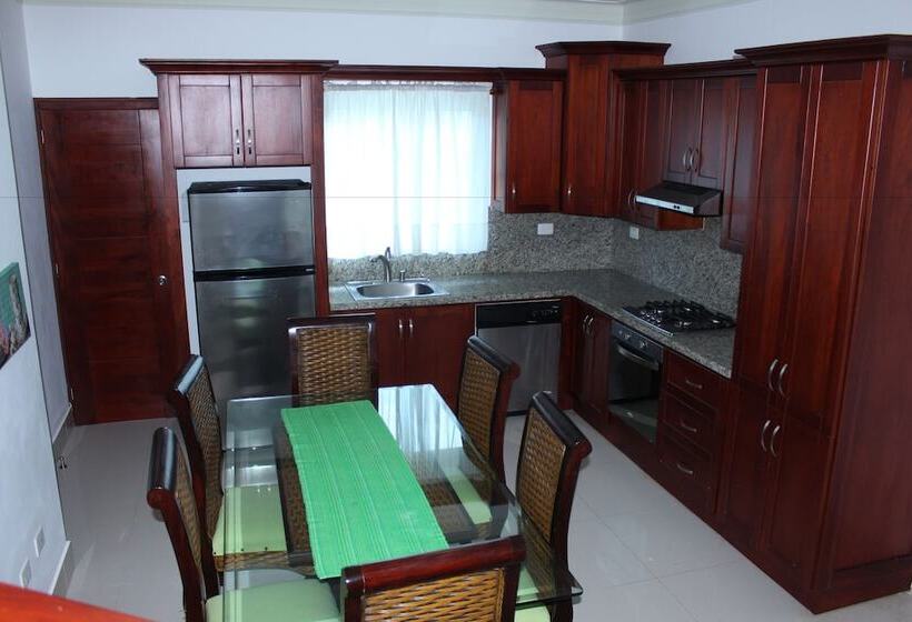 Отель Cabarete Town House