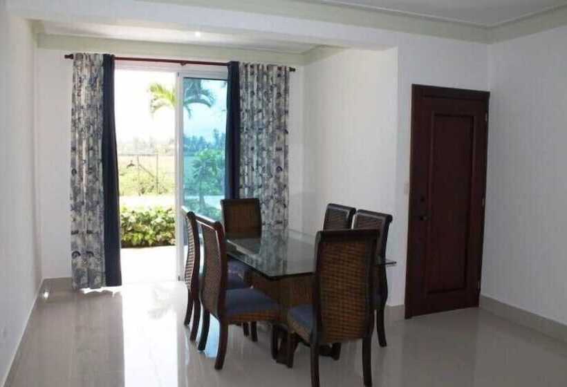 Отель Cabarete Town House