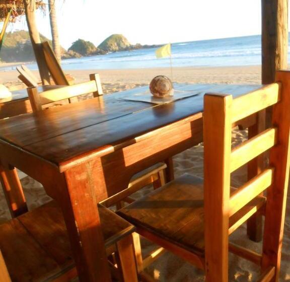 בית מלון כפרי Cafe Maya   Casa Acalli