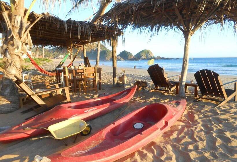 בית מלון כפרי Cafe Maya   Casa Acalli