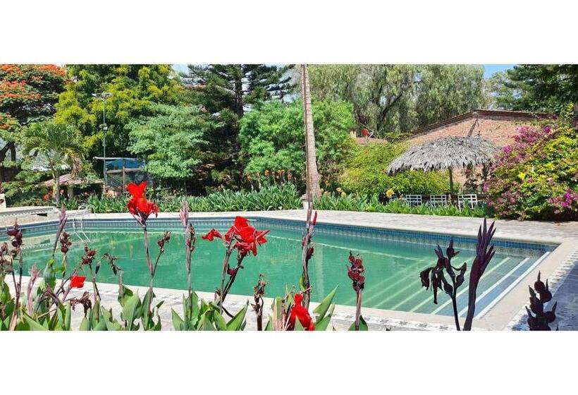 فندق Capital O Posada Del Pescador