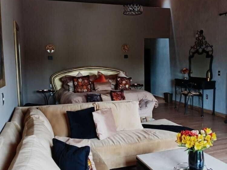 Отель Casa Neek