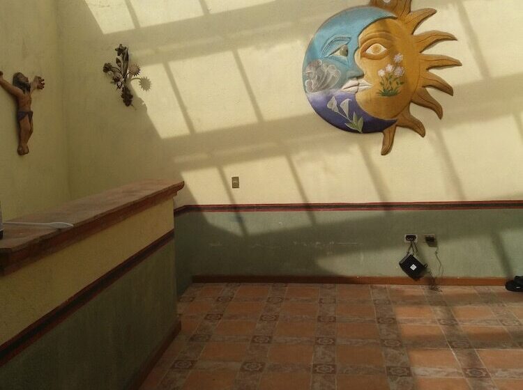 ホテル El Hostalito Sma Hostel