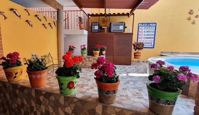 בית מלון כפרי El Jardín Del Edén