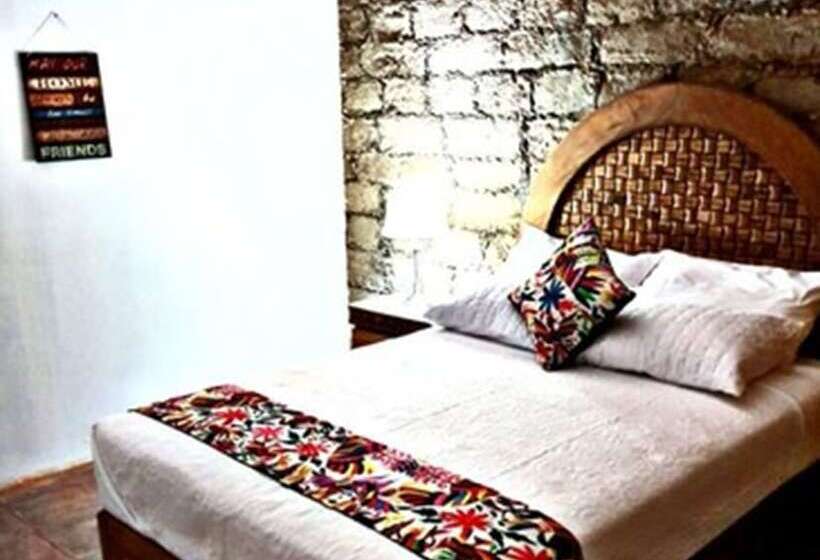 호텔 Hacienda Los Dolores   Hostel