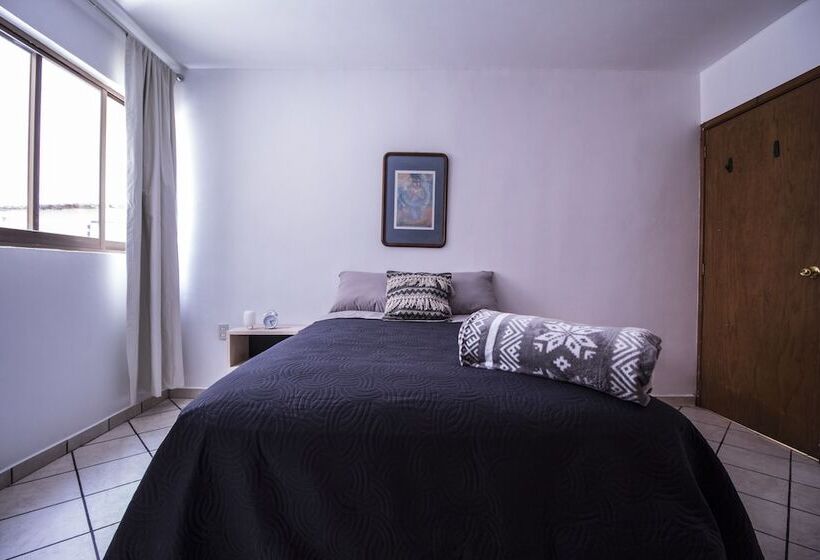 فندق Hostal Casa Zul